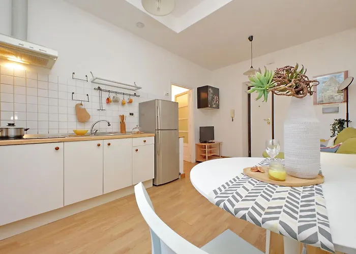 San Pietros Flat By Domusdimore